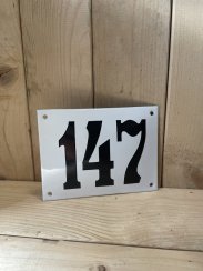 Smaltovaná cedule "147"